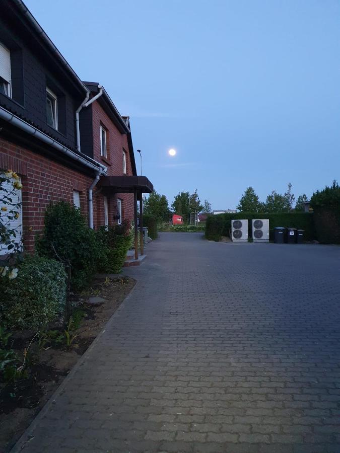 Neumuhler Hof: Spacious Family Retreat With Garden Terrace Apartment *