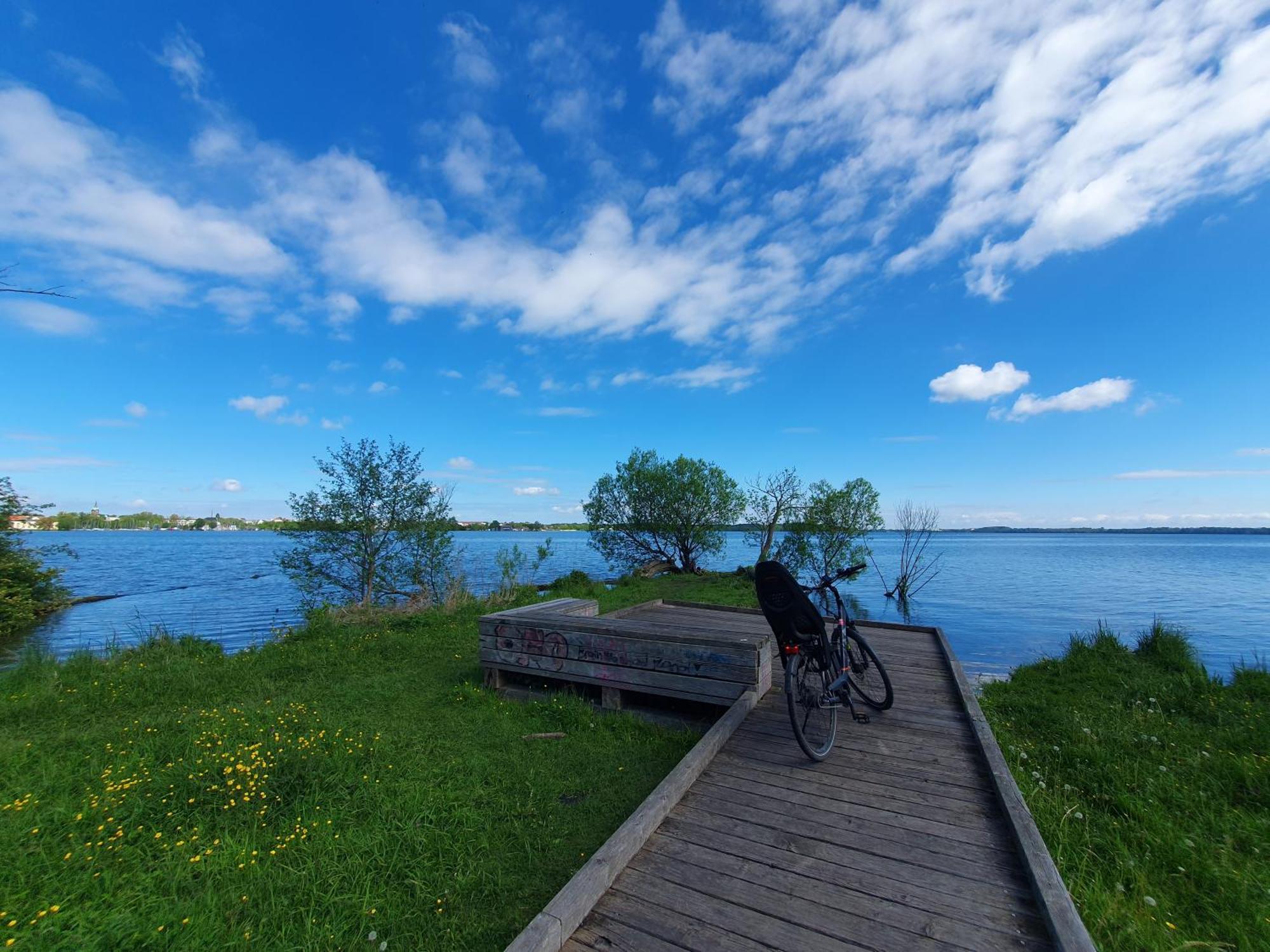 Neumuhler Hof: Spacious Family Retreat With Garden Terrace Apartment Schwerin (Mecklenburg-Vorpommern)